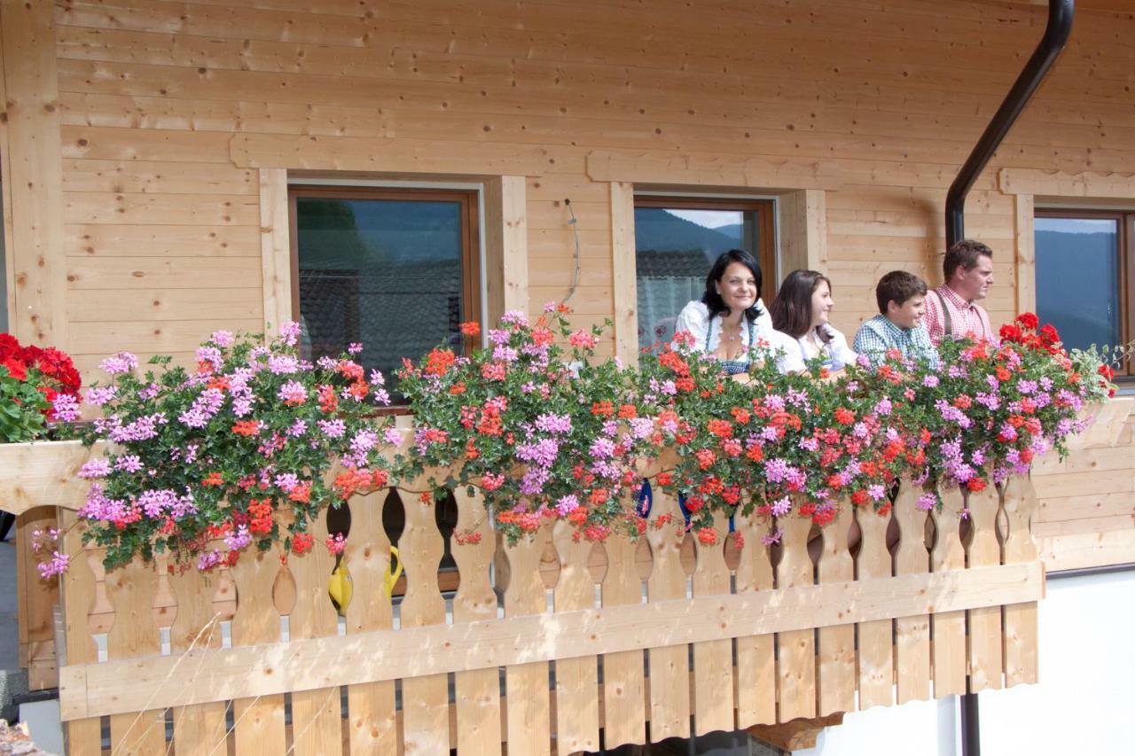 Apartmán Schweinsteghof Urlaub Auf Dem Bauernhof Sarentino Exteriér fotografie